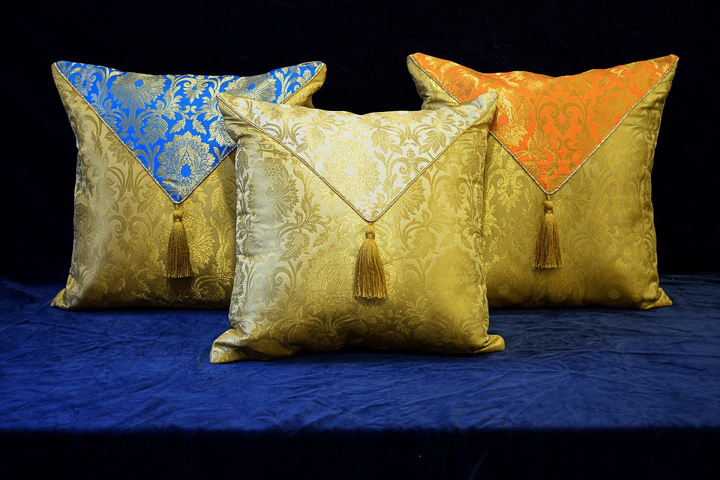 Jashan-E-Mehrang Cushion Covers Combo (Firozi, White, Orange)