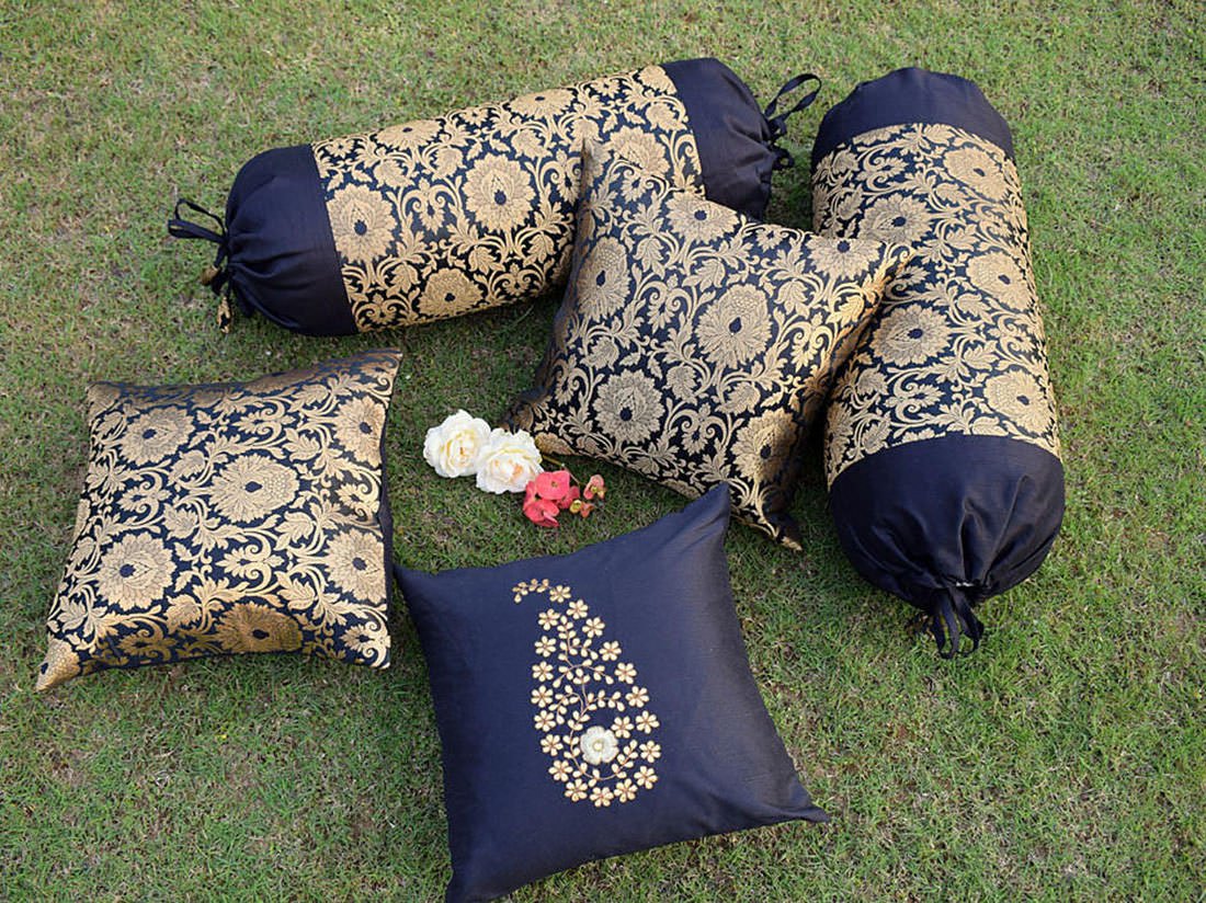 5 Piece Pure Brocade Black & Golden Classic MUGHAL BANARASI Design Diwan Set Combo
