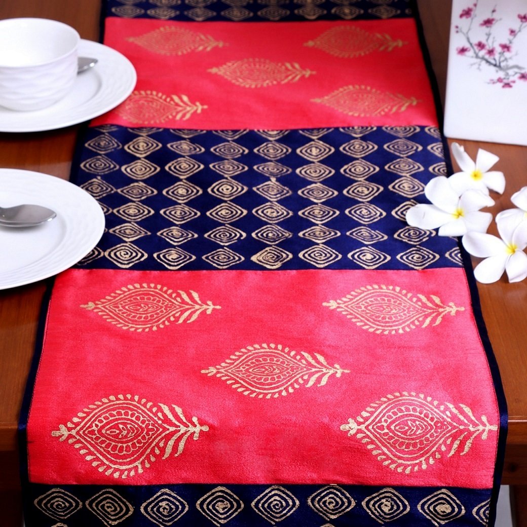 Arabic Pankhuri Block Printed Silk Table Runner - Image 2