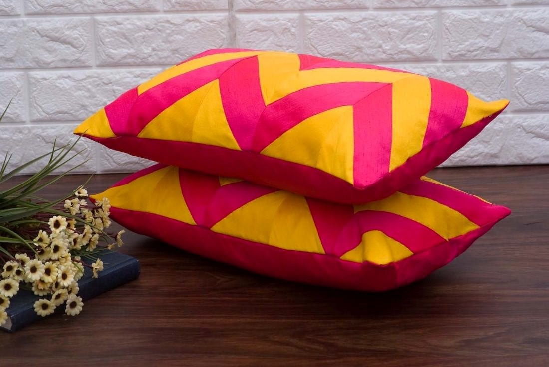 Zig Zag Multicolor Rectangular Cushion Covers - Image 2