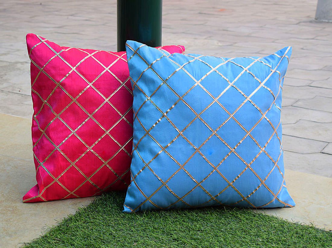 Criss Cross Golden Gotta Lace Cushion Covers Combo - Image 2