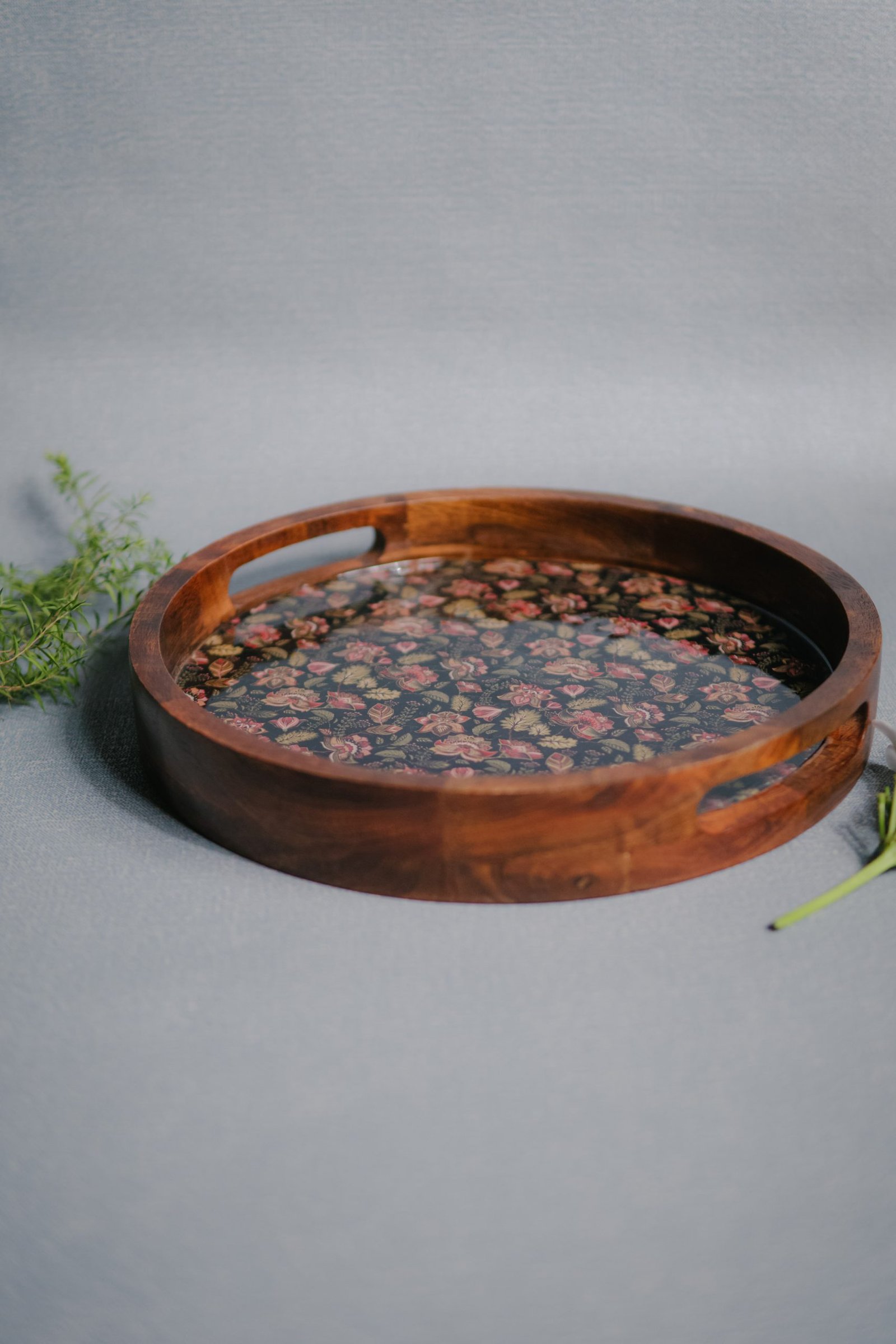 Wooden Artistic Kalamkaari Serving Tray - Image 2