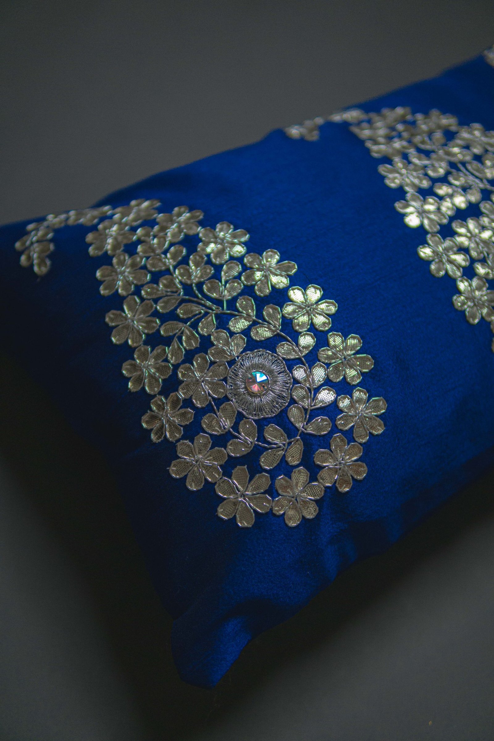 Dark Blue & Silver Paisley Leaf Rectangular Cushion Cover - Image 2