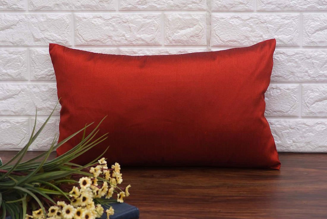 Plain Solid Superlative Maroon Rectangular Cushion Covers - Image 3