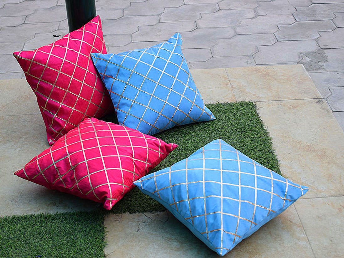 Criss Cross Golden Gotta Lace Cushion Covers Combo - Image 3