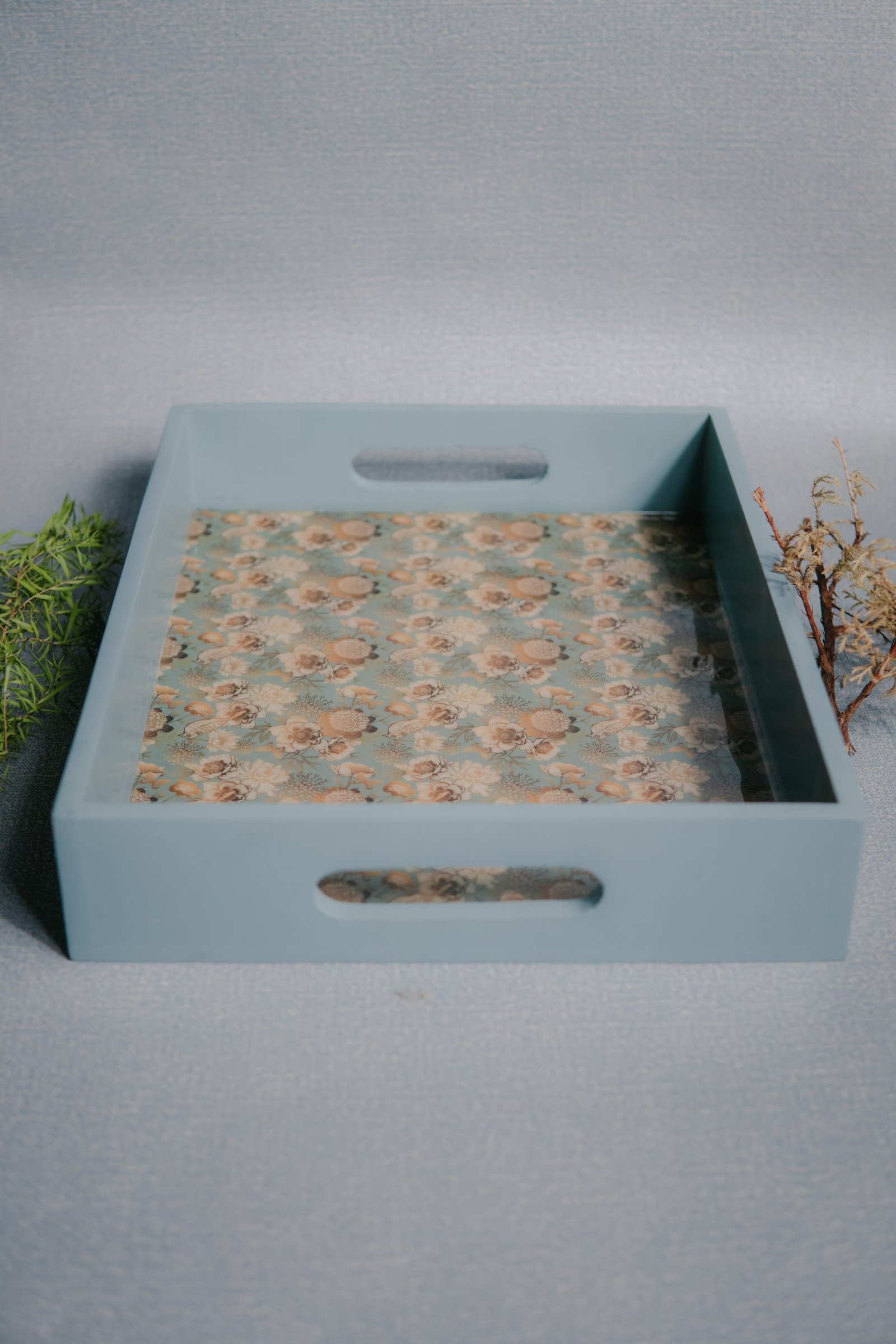 Wooden Artistic Golden Sparrow Serving Trays (Set of 2) - Image 4