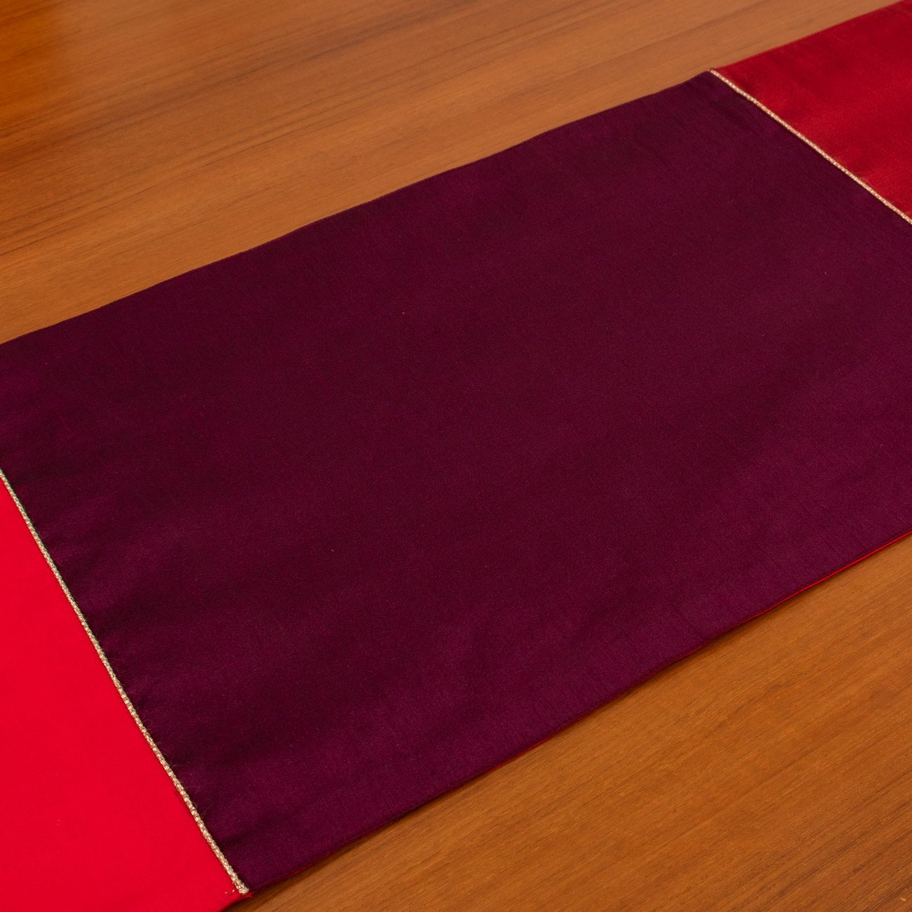 Kattran Patchwork Go Red Designer Table Runner - Image 4