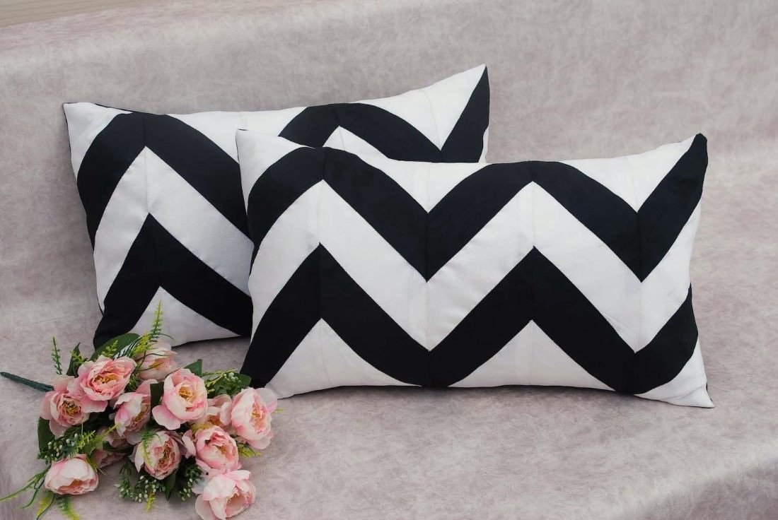 Zig Zag Multicolor Rectangular Cushion Covers - Image 5