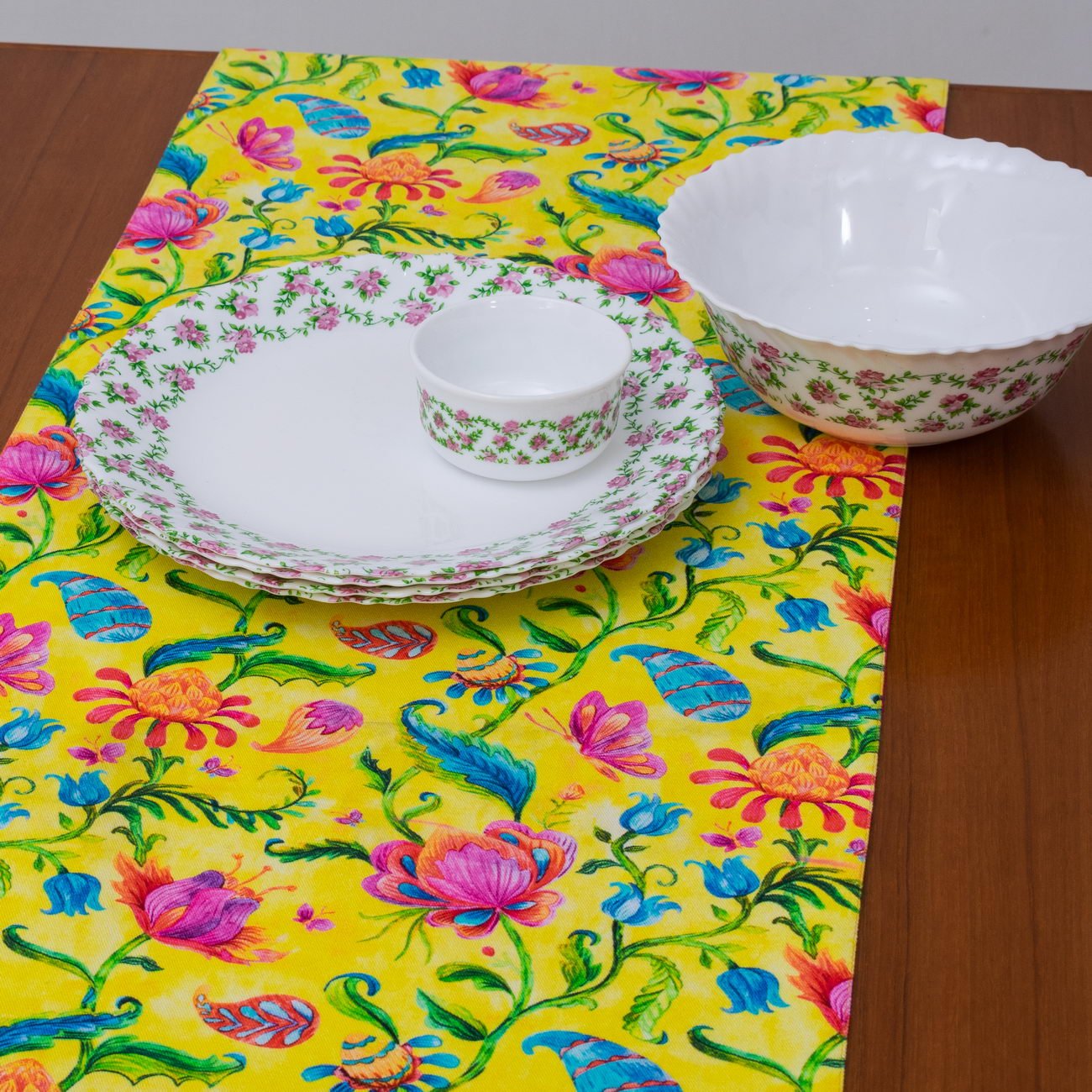 Aquatic Paradise Bagh Cotton Printed Table Runner - Image 3