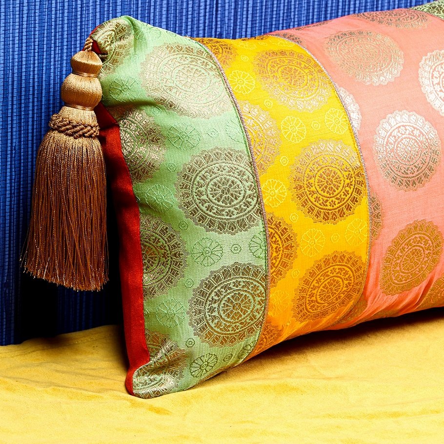 Mandala Begum Rectangular Cushion Covers - Image 2