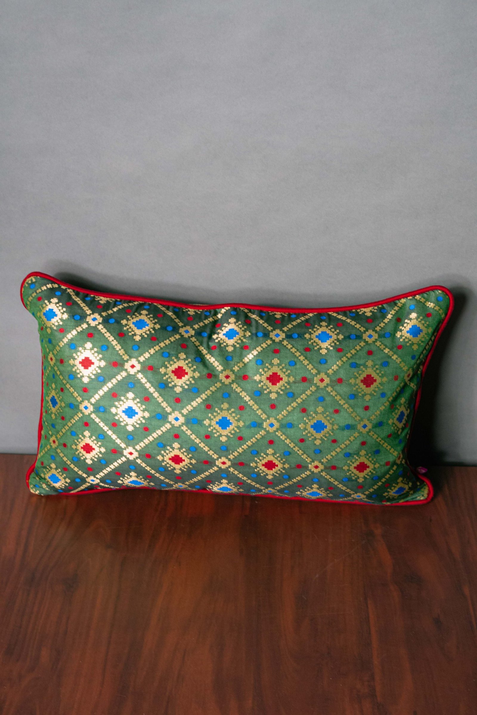 Mesmerizing Green Bandhani Brocade Beauty Cushion Covers - Image 2