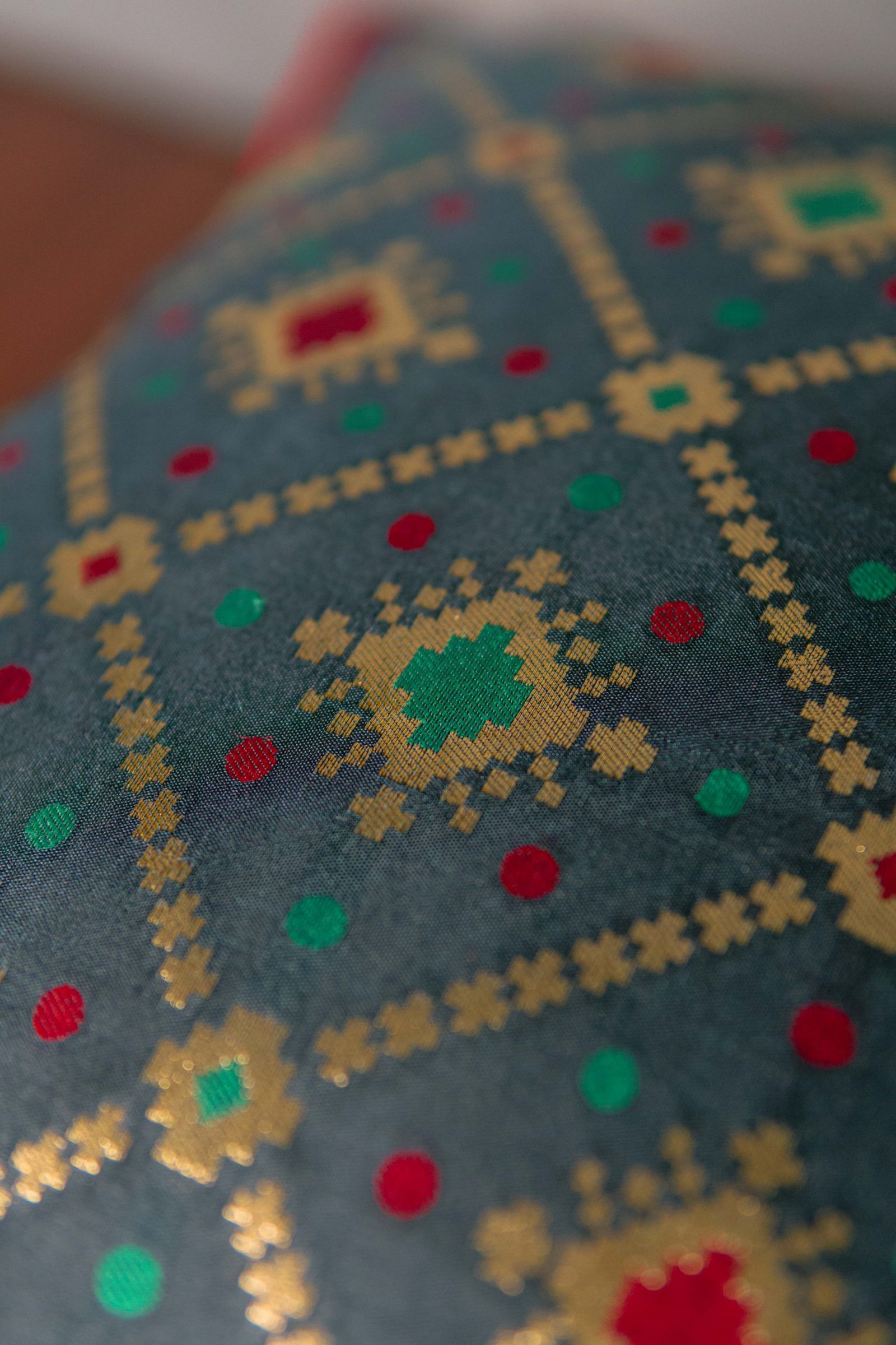 Mesmerizing Black Bandhani Brocade Beauty Cushion Covers - Image 5