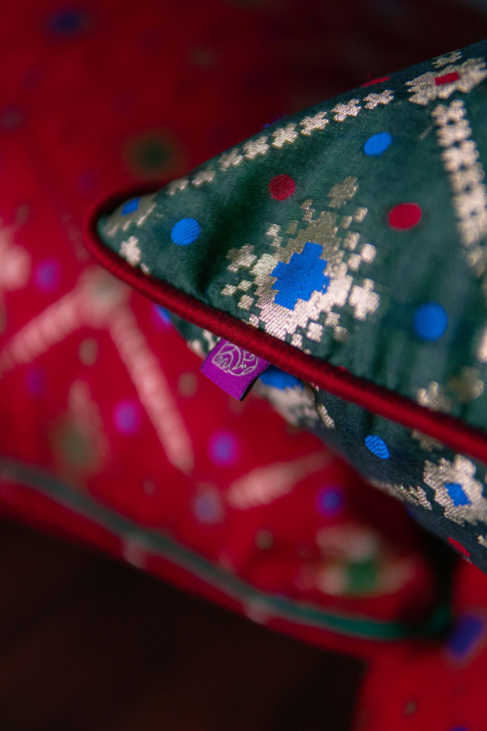 Mesmerizing Colors of Assorted Bandhani Brocade Beauty Cushion Covers (Red-Green Combo) - Image 4