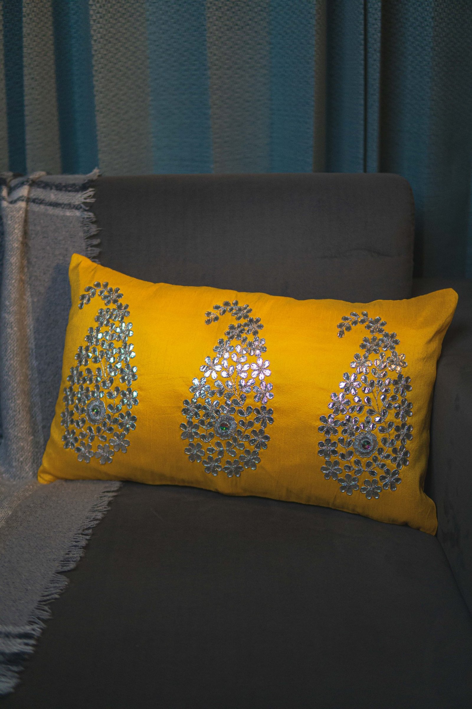 Sunshine Yellow & Silver Paisley Leaf Rectangular Cushion Cover - Image 4