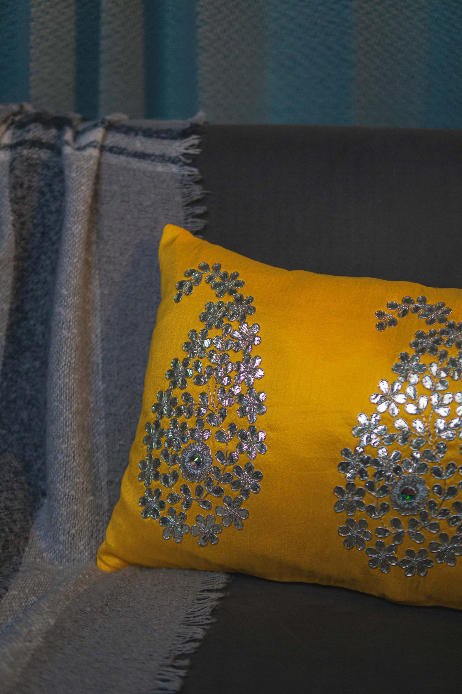 Sunshine Yellow & Silver Paisley Leaf Rectangular Cushion Cover - Image 5