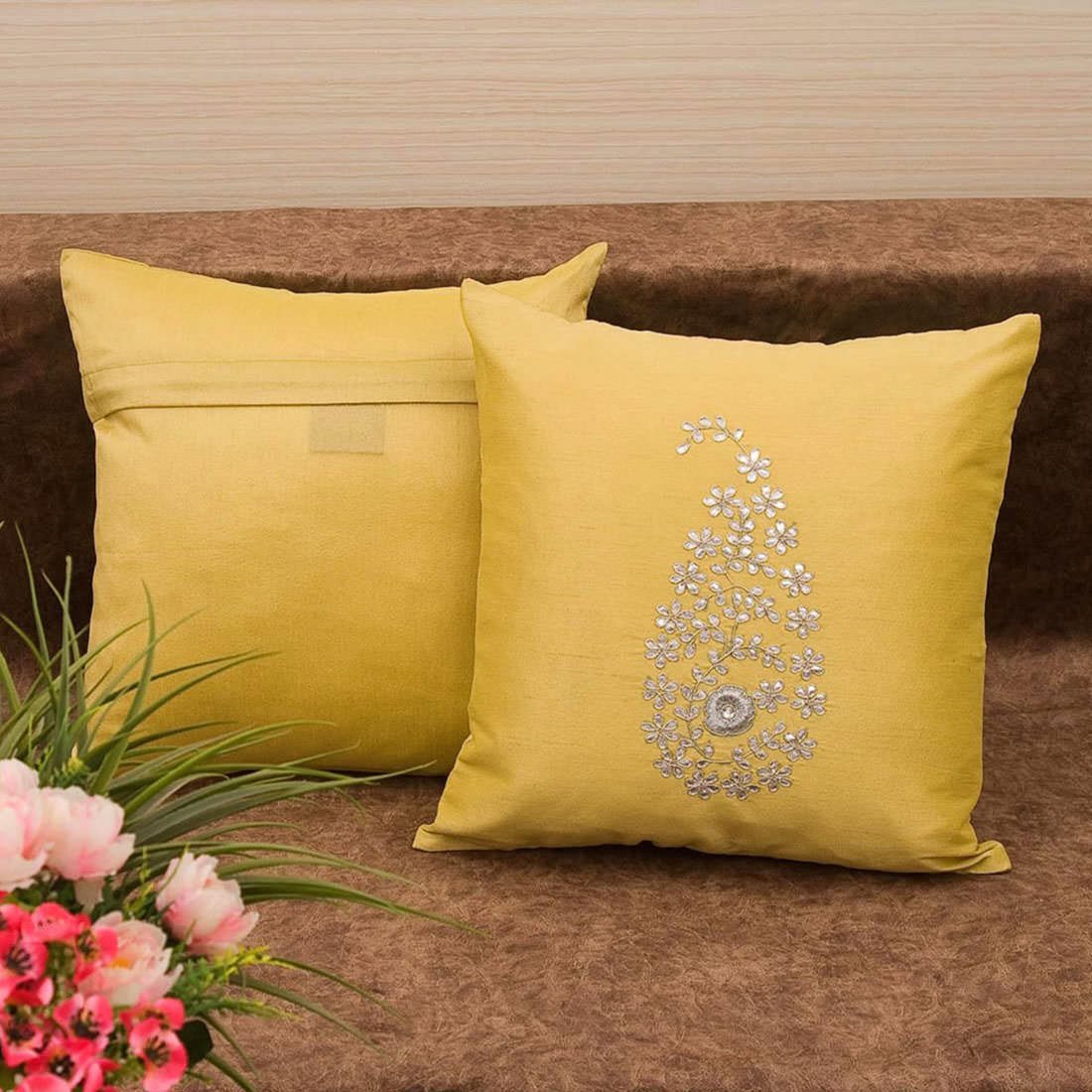 Light Yellow & Silver Paisley Gota Patti Hand Embroidery - Image 3