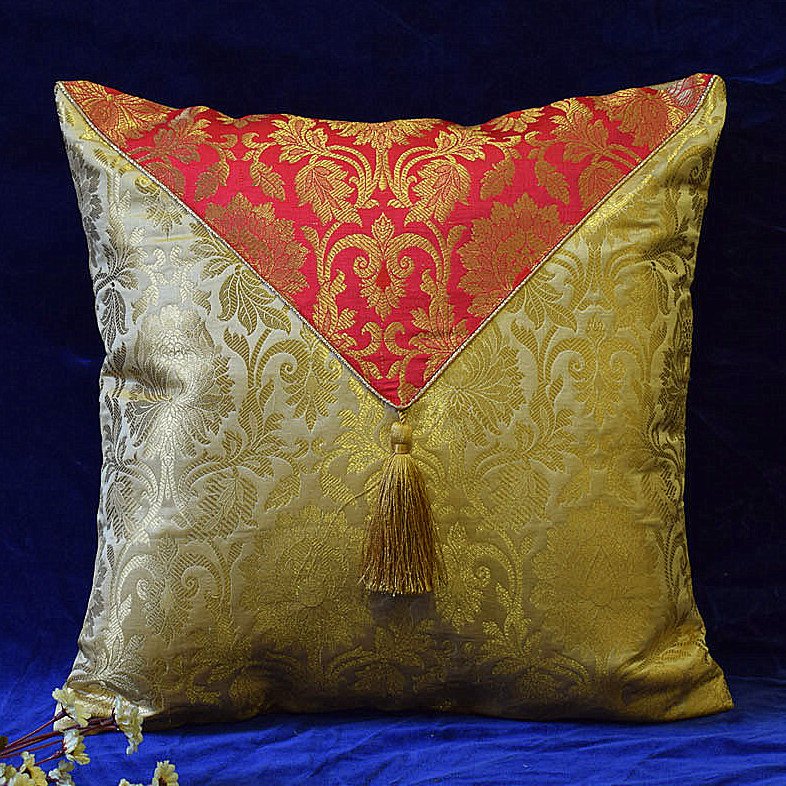 Jashan-E-Mehrang Cushion Cover (Red) - Image 3