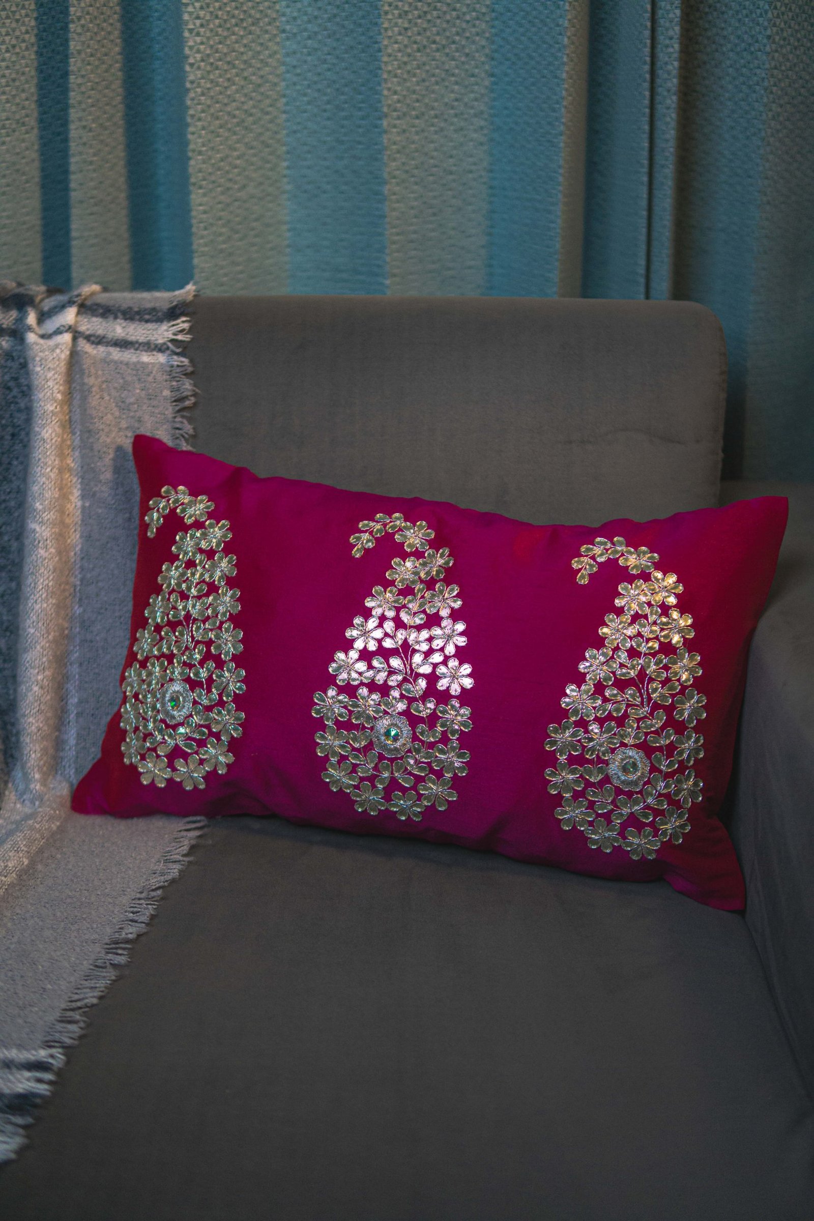 Dark Magenta & Silver Paisley Leaf Rectangular Cushion Cover - Image 4