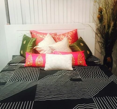 Irish Ivory & Golden Mughal Classic Design Cushion Covers photo review