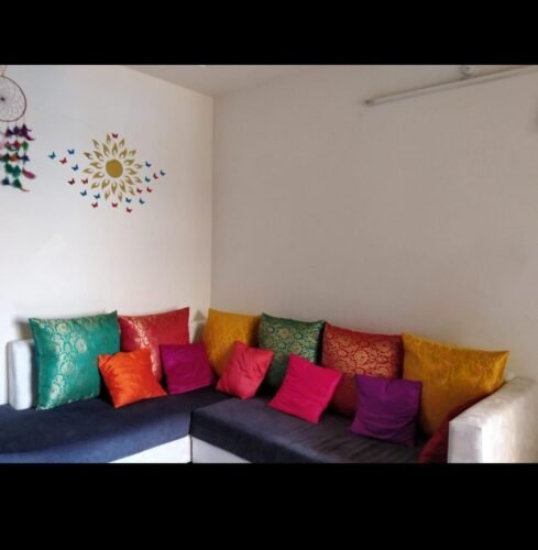 MUGHAL BANARASI Brocade Cushion Covers (Red & Golden) photo review