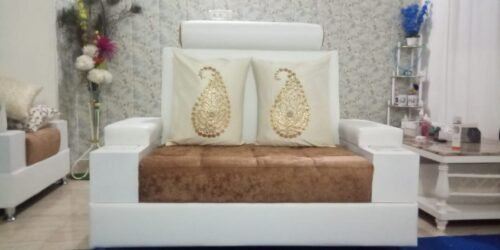 Ivory & Golden Paisley Gota Patti Hand Embroidery photo review
