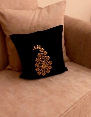 Black & Golden Paisley Gota Patti Hand Embroidery photo review